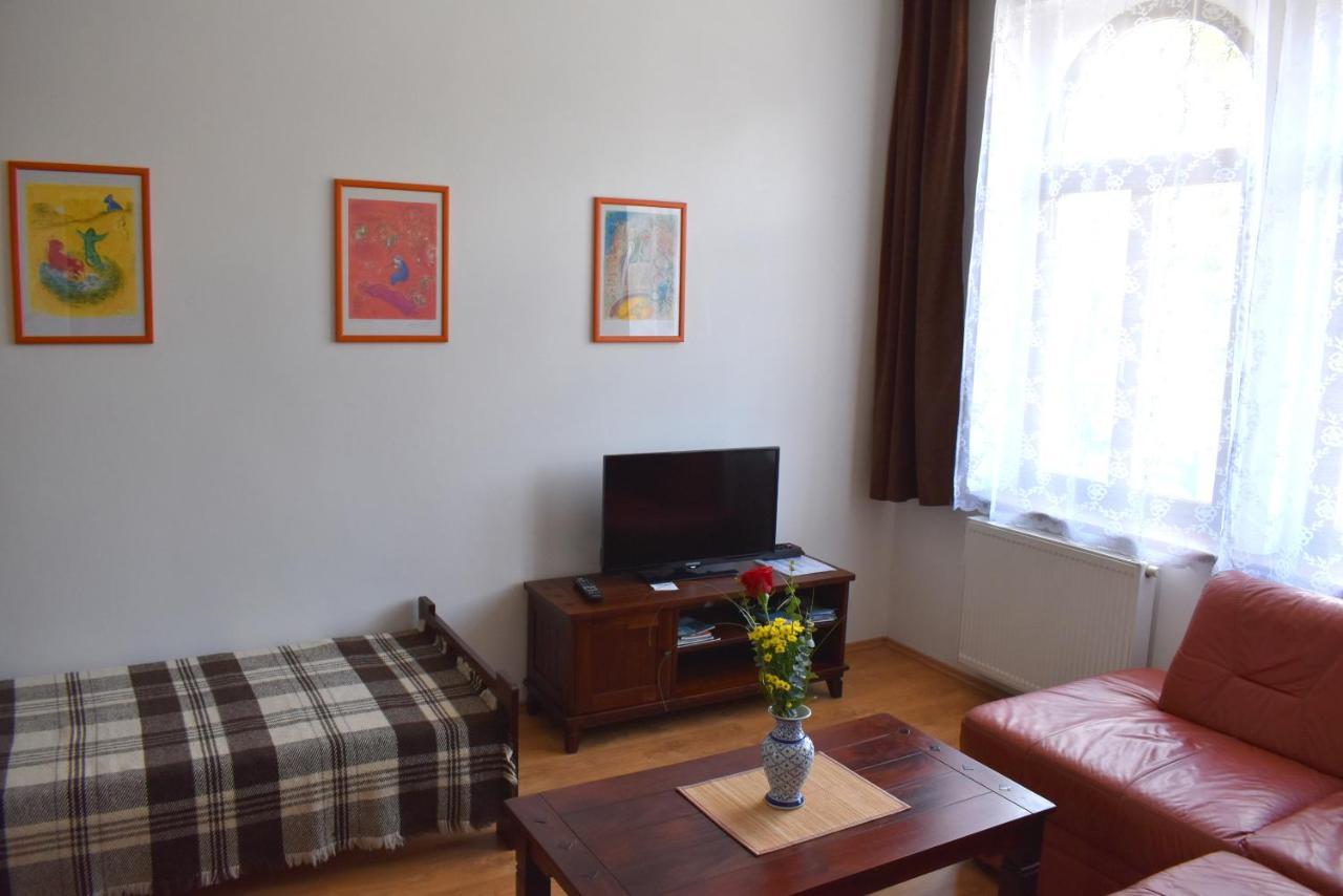 Apartment Lenka *